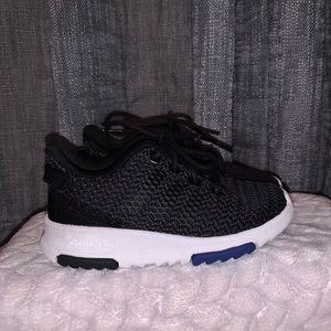 Toddler adidas shoes